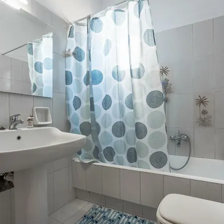 Evion Vila Naxos City